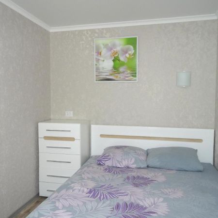 Apart Gagarina 7 Kirovograd Exterior foto