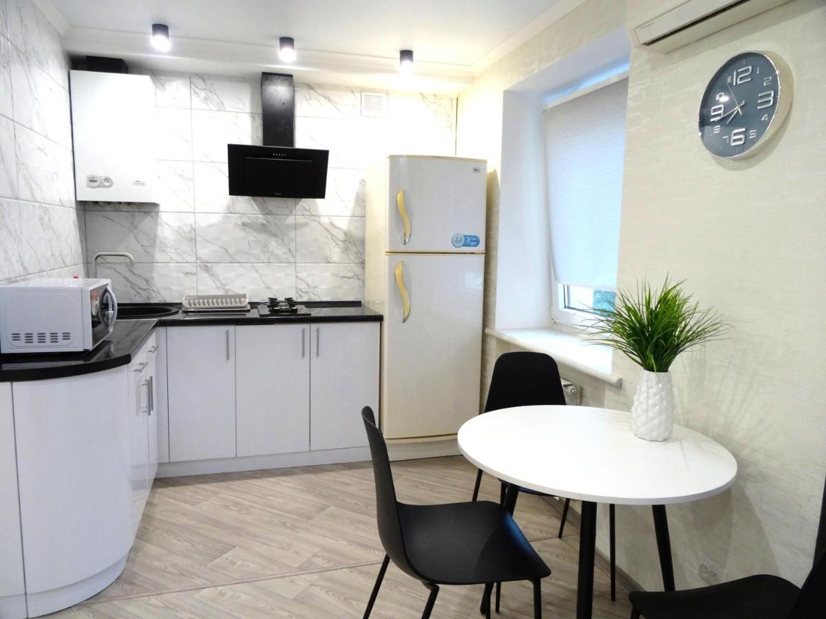 Apart Gagarina 7 Kirovograd Exterior foto